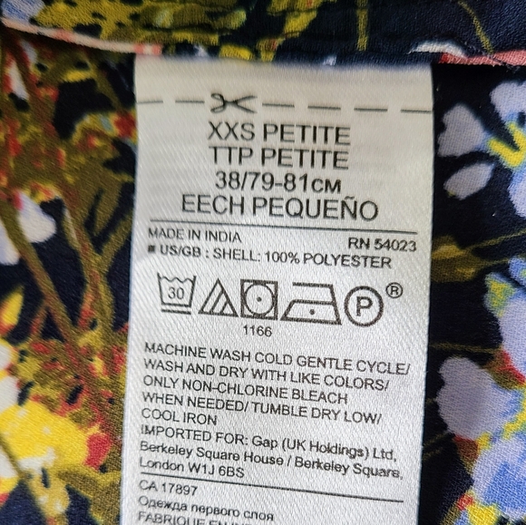 Banana Republic XXS petite navy multi-colored floral blouse - Picture 2 of 6